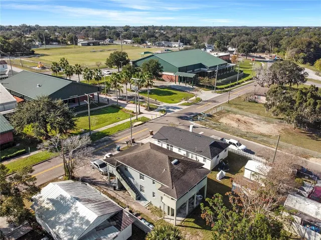 $975 | 1002 Avenue East, Unit 4, Haines City, FL 33844