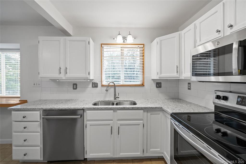 3101 Point Clear Drive Tega Cay, SC 29708 - Photo 15 of 33 Gallery Image 15