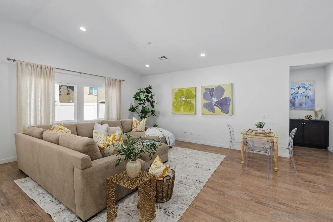 34751 Ribbon Grass Way Murrieta, CA 92563 - Photo 7 of 48
