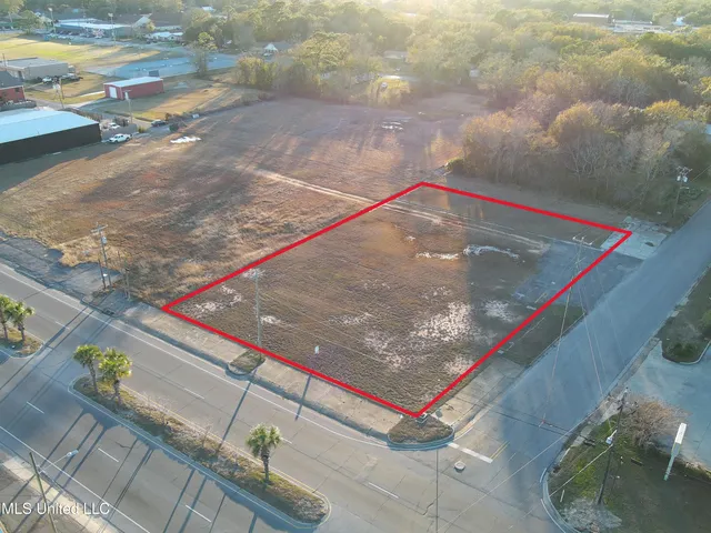 $475,000 | Market Street, Pascagoula, MS 39567