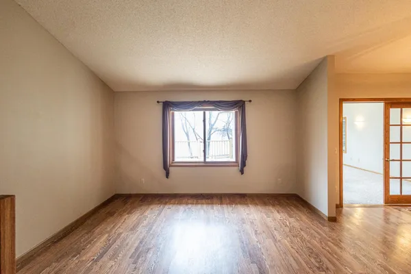 $435,000 | 1011 Independence Lane North, Champlin, MN 55316