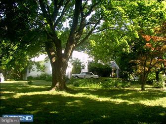 144 Moredun Road Philadelphia, PA 19115 - Photo 2 of 9 Exterior Back
