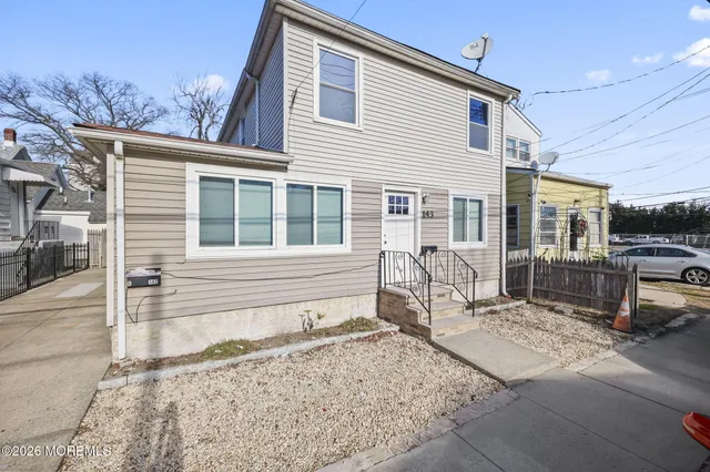 $2,900 | 143 Center Avenue, Unit 1, Keansburg, NJ 07734