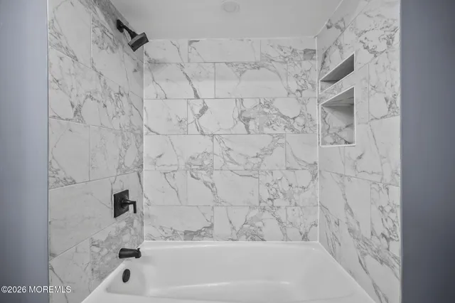 $2,900 | 143 Center Avenue, Unit 1, Keansburg, NJ 07734