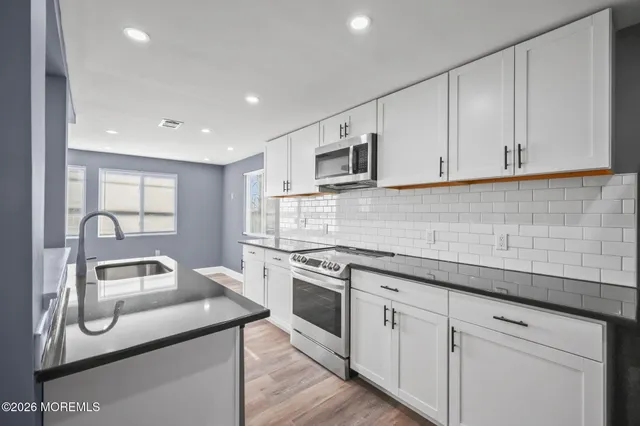 $2,900 | 143 Center Avenue, Unit 1, Keansburg, NJ 07734