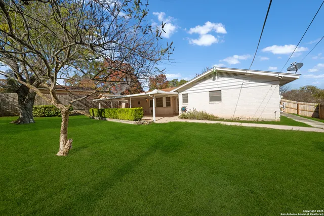 $225,000 | 3802 Oak Trail, San Antonio, TX 78228