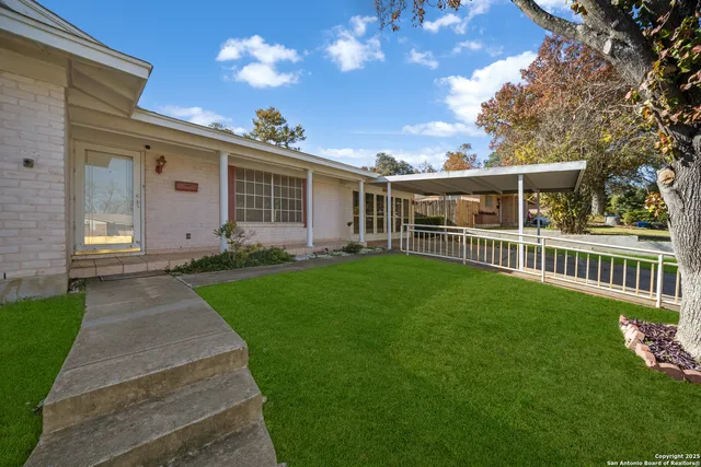 $225,000 | 3802 Oak Trail, San Antonio, TX 78228