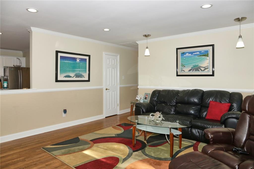 7440 South Franklin Road Indianapolis, IN 46259 - Photo 4 of 27 Gallery Image 4