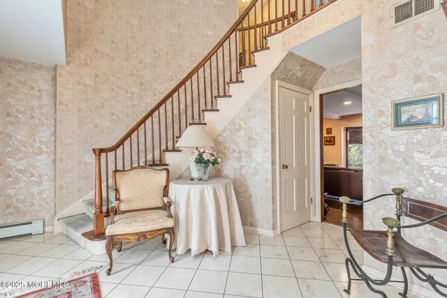 a view of entryway with livingroom and furniture