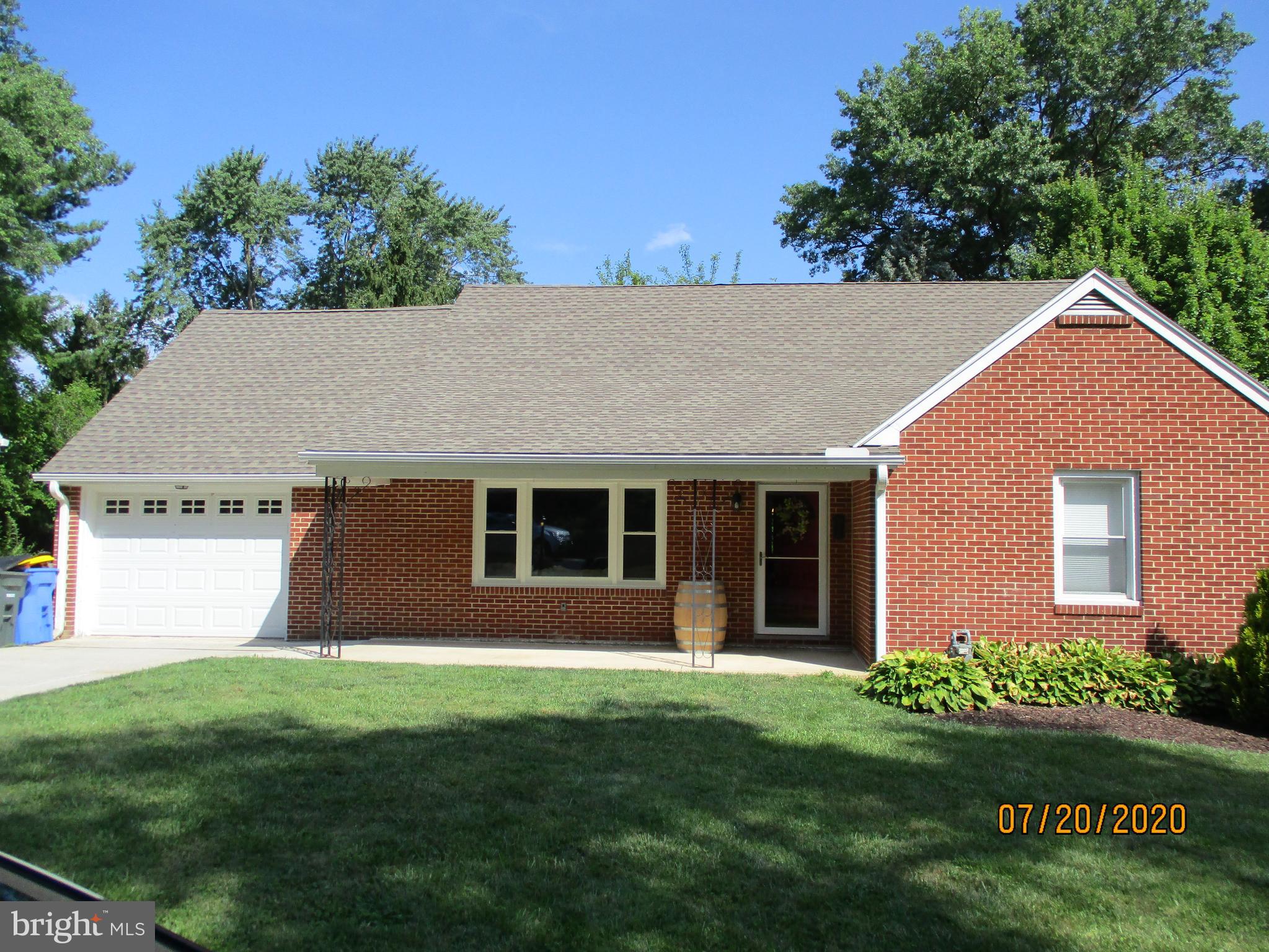 411 Devon Road York, PA 17403 - Photo 2 of 44 Full brick Cape Cod