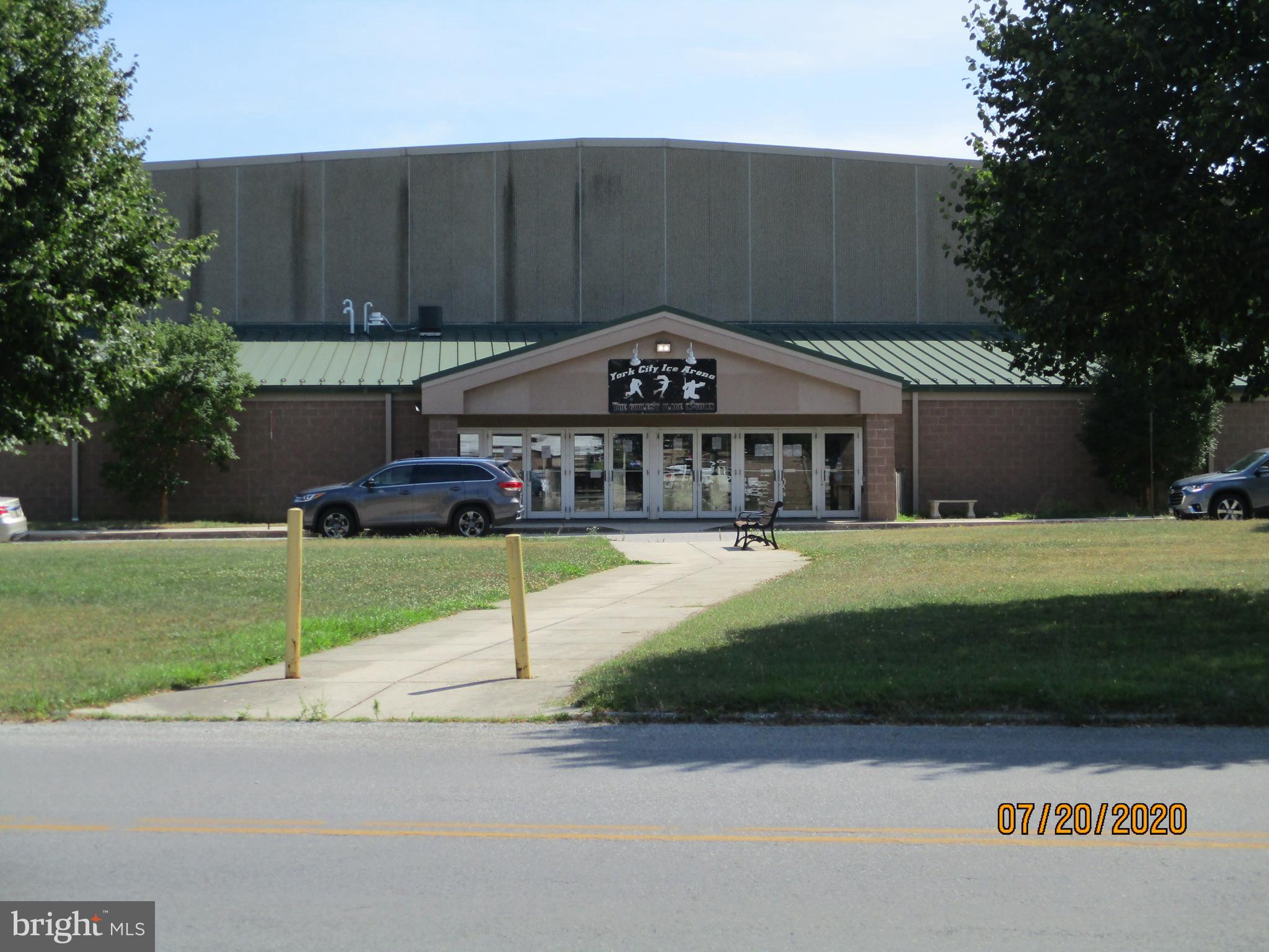 411 Devon Road York, PA 17403 - Photo 43 of 44 York Ice Rink