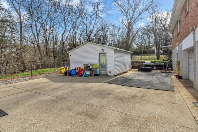 $359,900 | 117 Jacksonian Drive, Hermitage, TN 37076