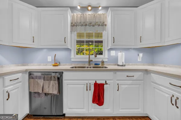 $369,000 | 97 Estatohe Circle, Toccoa, GA 30577