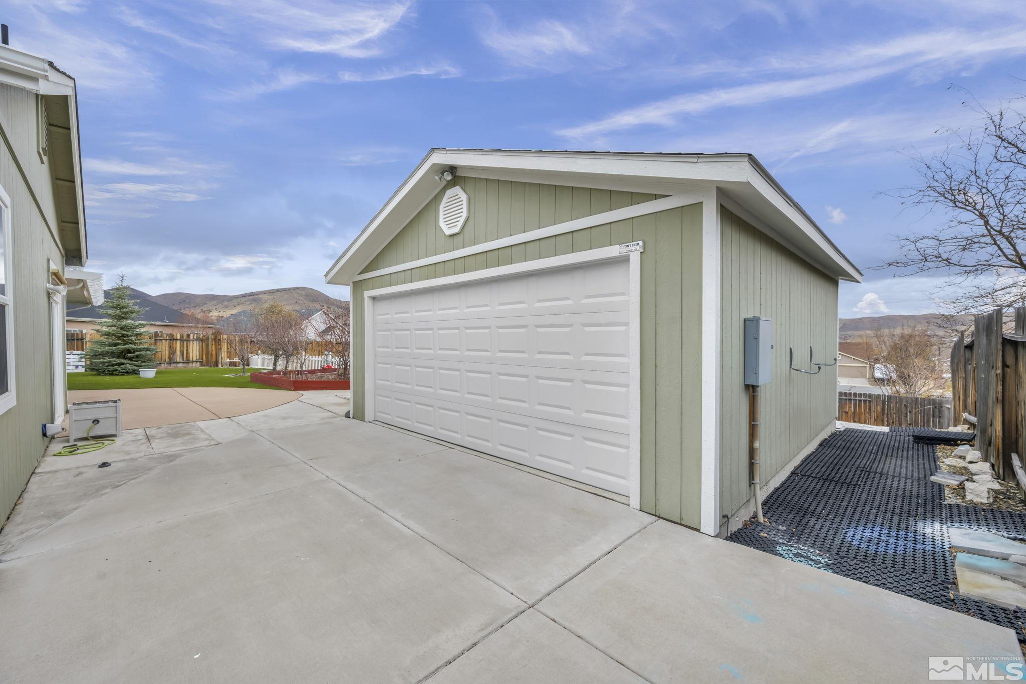 17760 Thunder River Drive Reno, NV 89508 - Photo 2 of 39 Photo 2