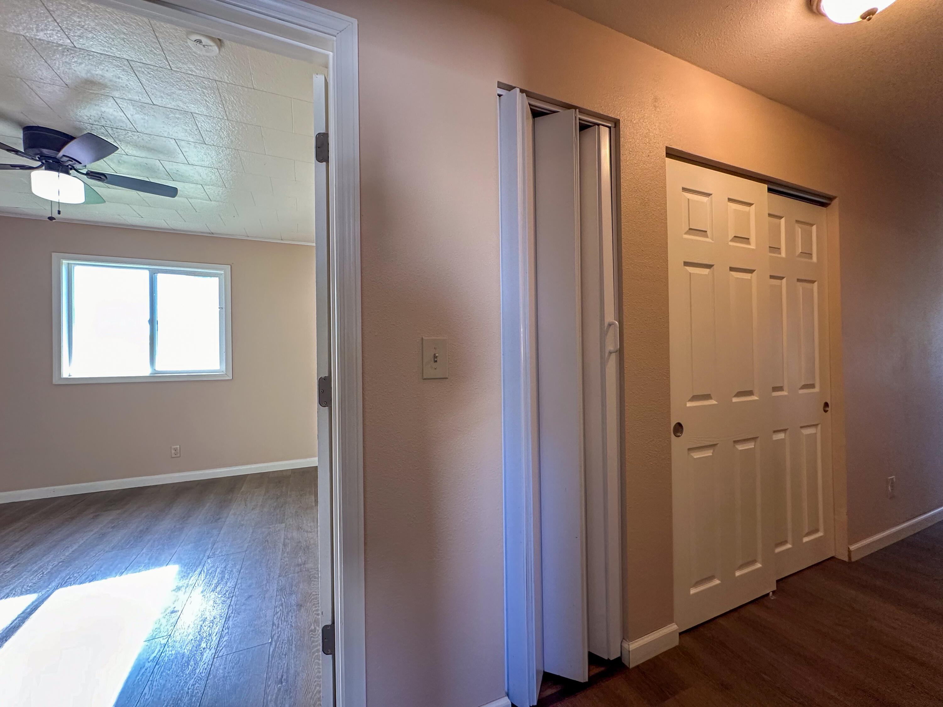 23939 Yellow Jacket Springs Road Beatty, OR 97621 - Photo 26 of 72 Hallway