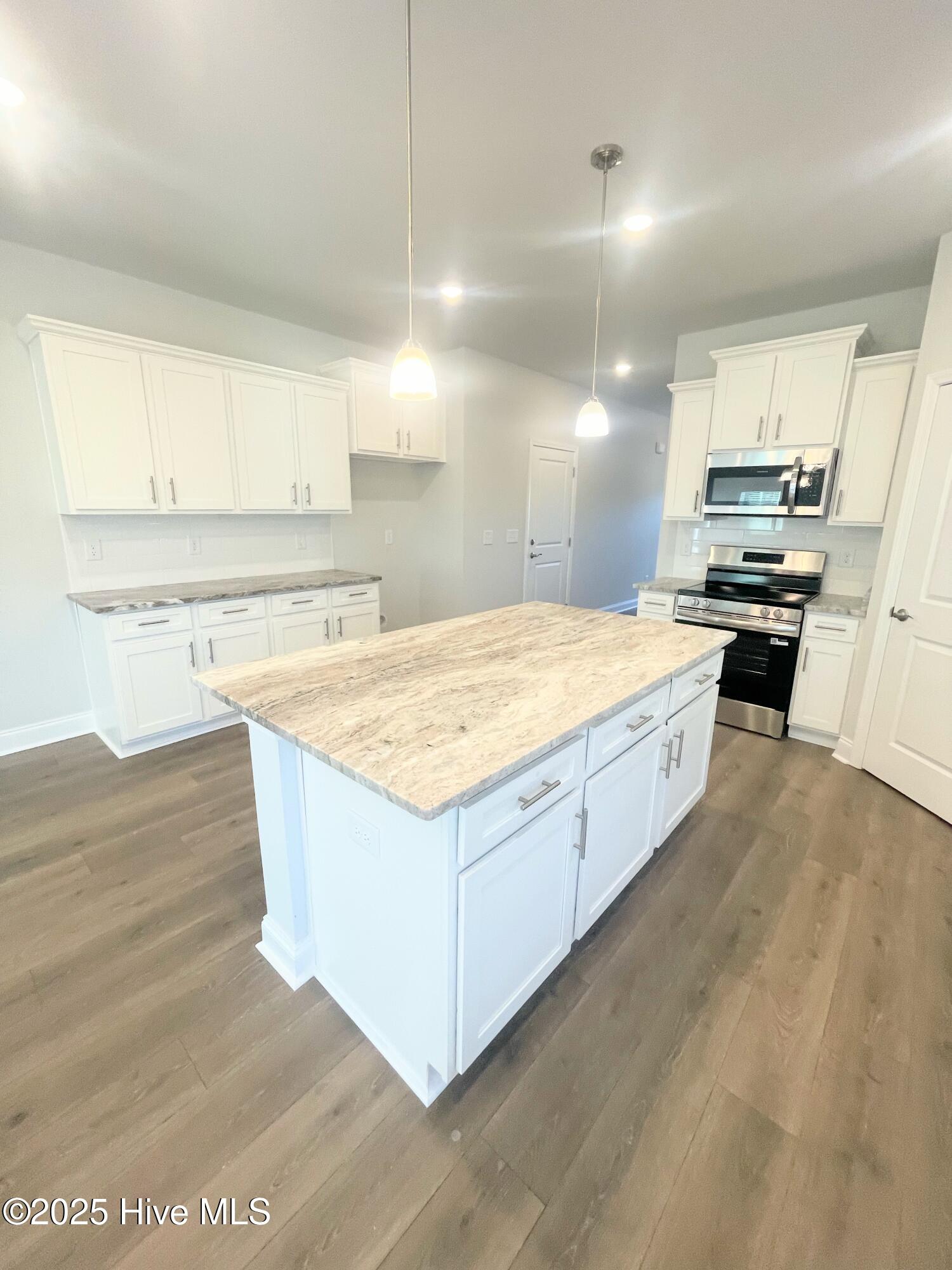 1000 Midnight Bourbon Manor New Bern, NC 28562 - Photo 32 of 44 IMG_0398