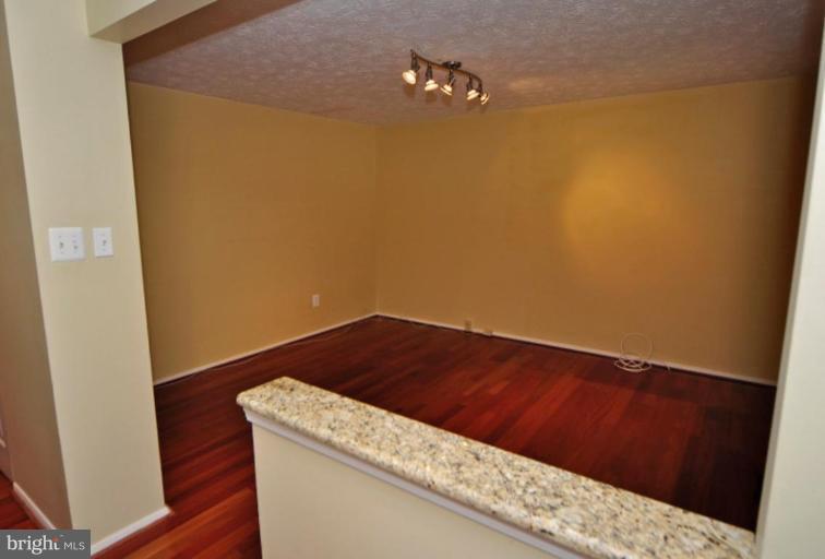 10902 Harpers Square Court Reston, VA 20191 - Photo 8 of 19
