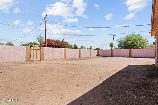 $334,900 | 2054 West Chambers Street, Phoenix, AZ 85041