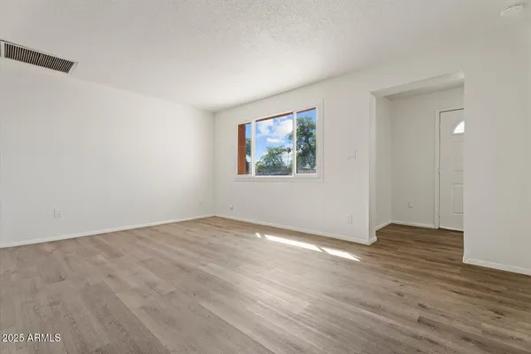 $334,900 | 2054 West Chambers Street, Phoenix, AZ 85041