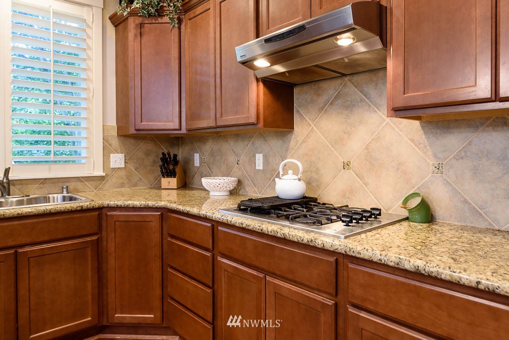 16509 41st Avenue Southeast Bothell, WA 98012 - Photo 7 of 25