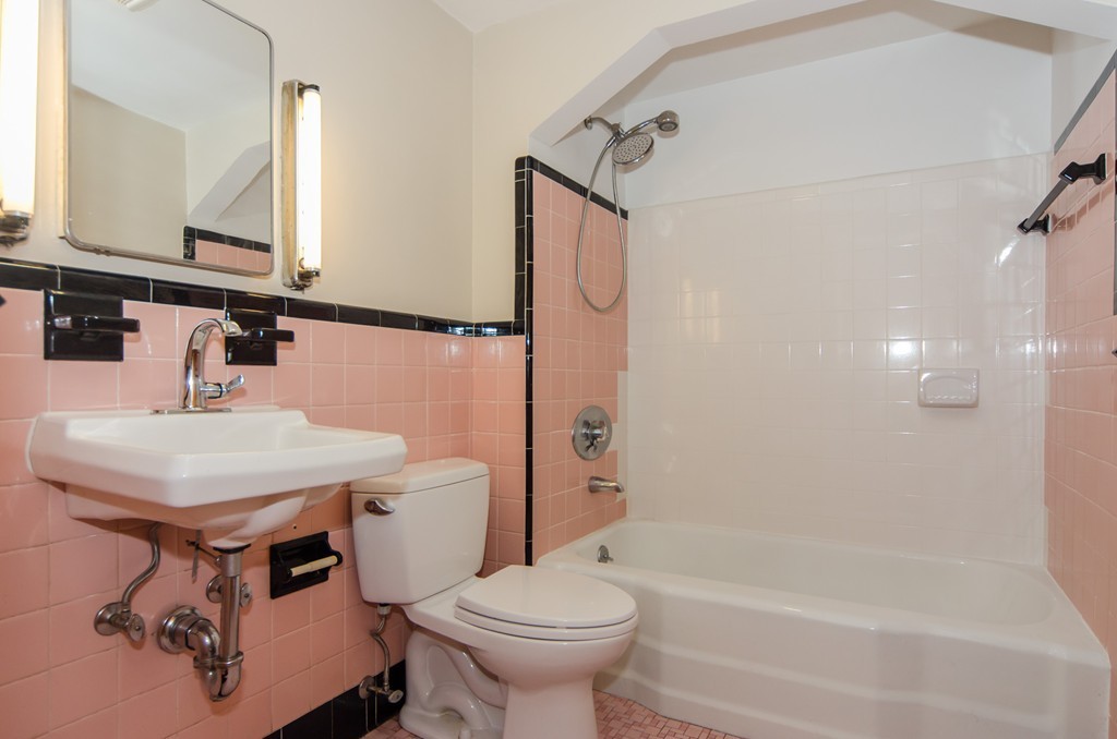 60 Redlands Road Boston, MA 02132 - Photo 7 of 10