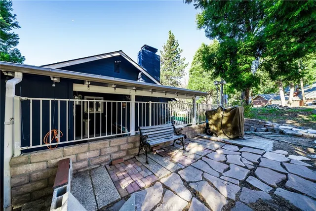 $545,000 | 6031 Tripp Lane, Angelus Oaks, CA 92305