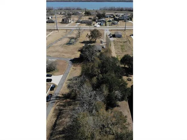 $130,000 | 12226 Highway 23, Belle Chasse, LA 70037