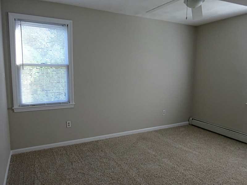 16 Mashie Road Cumberland, RI 02864 - Photo 11 of 21 Bedroom.