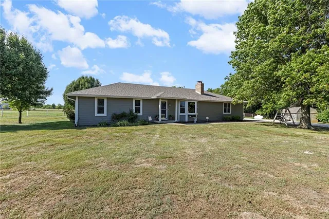 $575,000 | 2019 Old 50 Highway, Ottawa, KS 66067