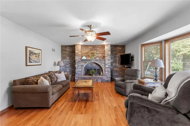 $575,000 | 2019 Old 50 Highway, Ottawa, KS 66067