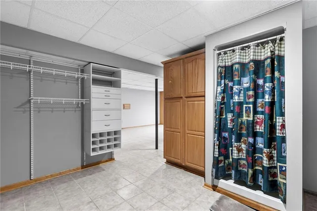 $575,000 | 2019 Old 50 Highway, Ottawa, KS 66067