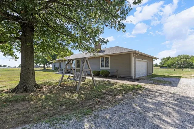 $575,000 | 2019 Old 50 Highway, Ottawa, KS 66067