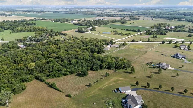 $575,000 | 2019 Old 50 Highway, Ottawa, KS 66067