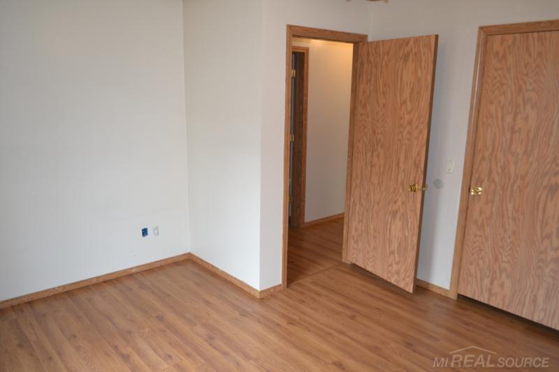 6429 Sheridan Line Road Lexington, MI 48450 - Photo 7 of 27 31377338-6.JPG