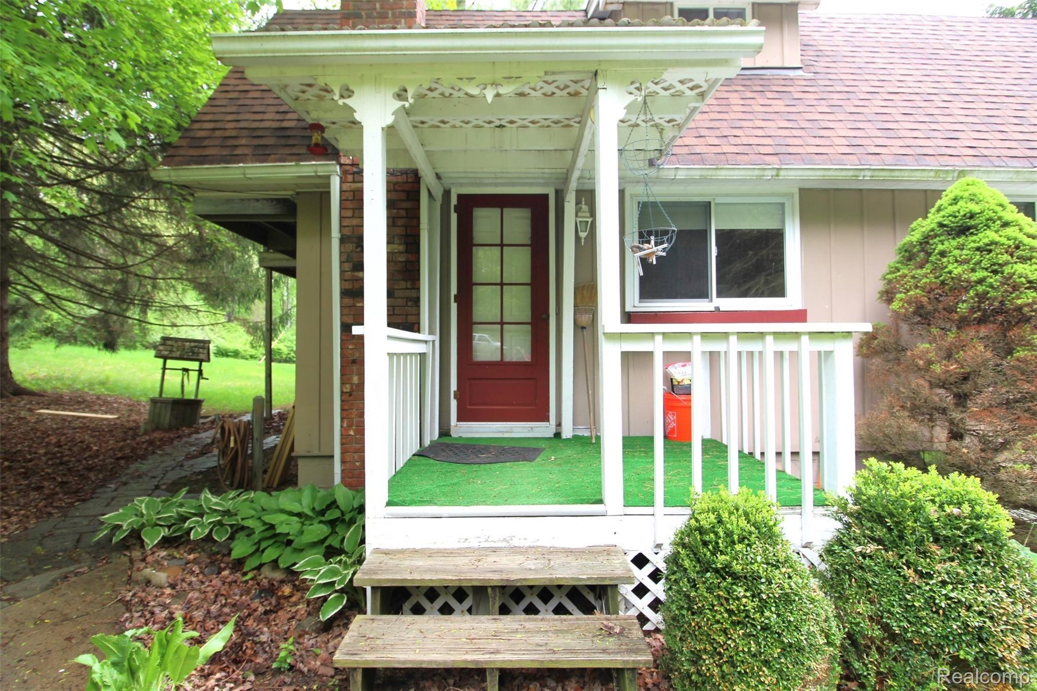5550 Rochester Road Dryden, MI 48428 - Photo 28 of 51 IMG_5429.JPG