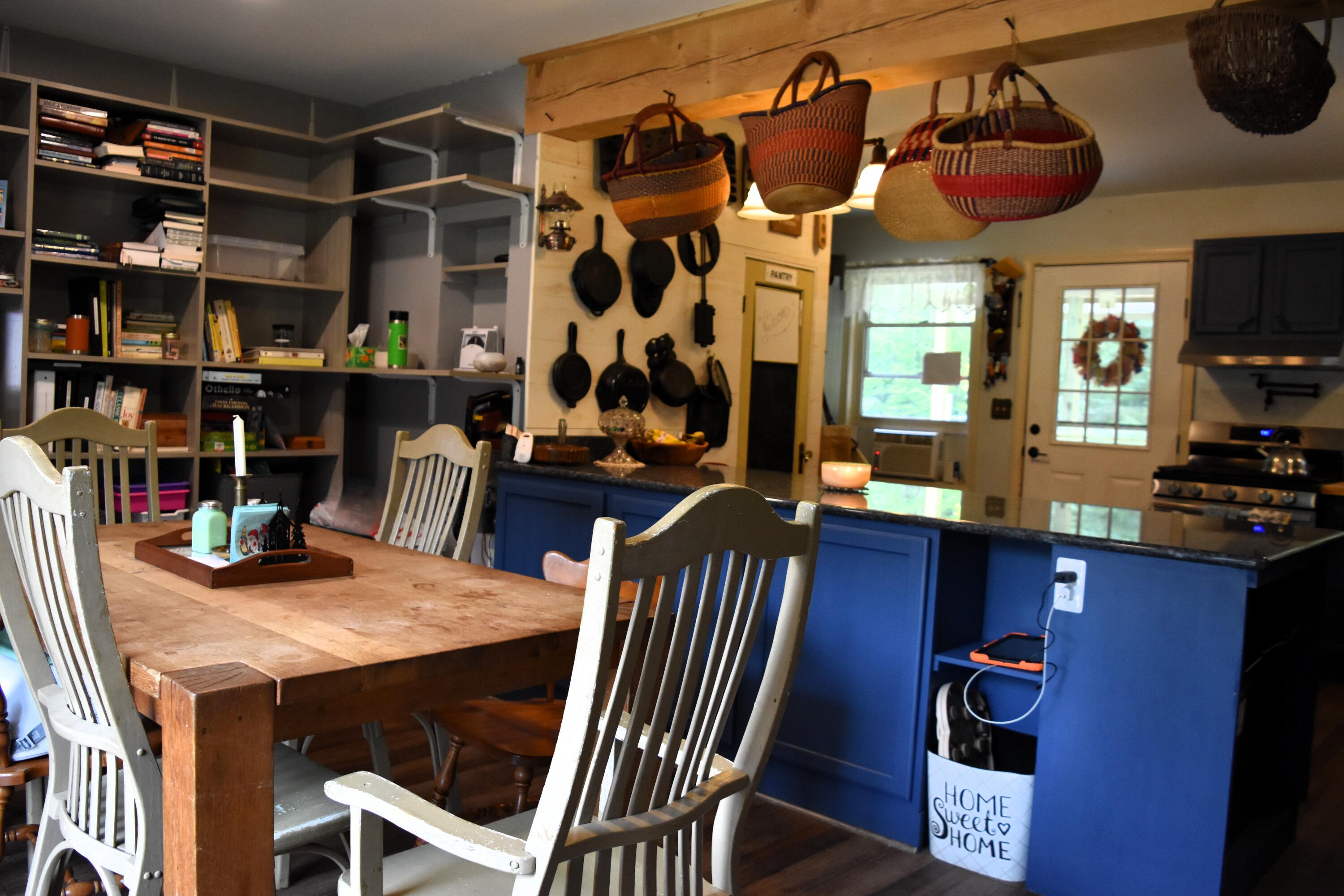 424 Governor Goodwin Road North Berwick, ME 03906 - Photo 11 of 29 Dining room towards kitchen