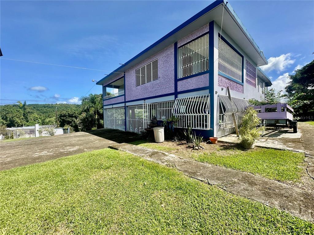 8 Calle 8 Final Rio Grande, PR 00745 - Photo 3 of 27