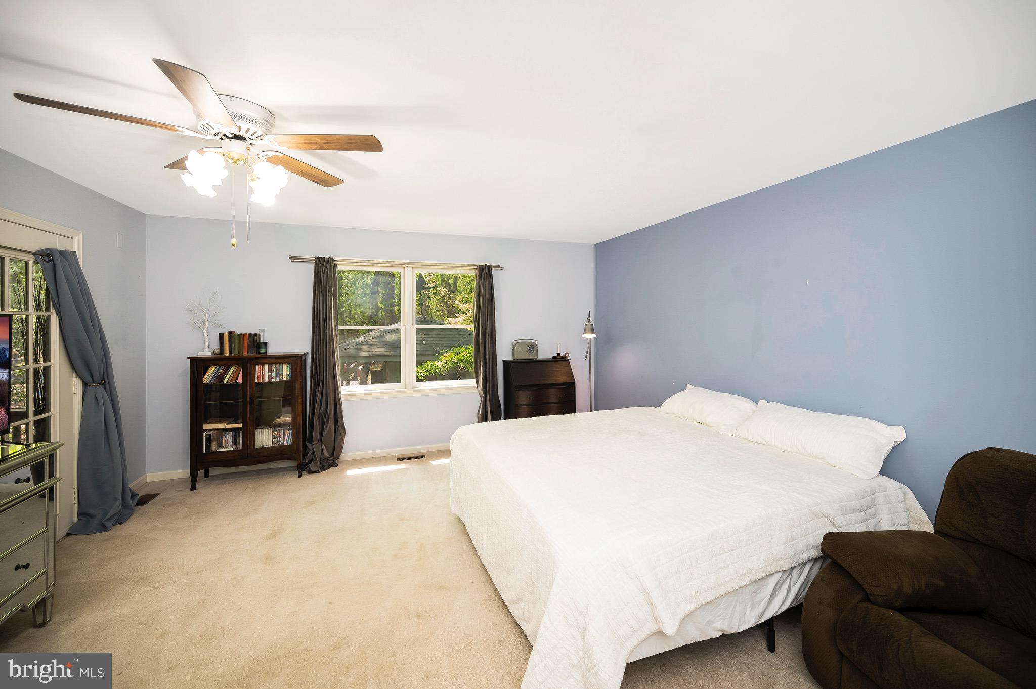 302 Gold Valley Road Locust Grove, VA 22508 - Photo 19 of 48 Private primary bedroom