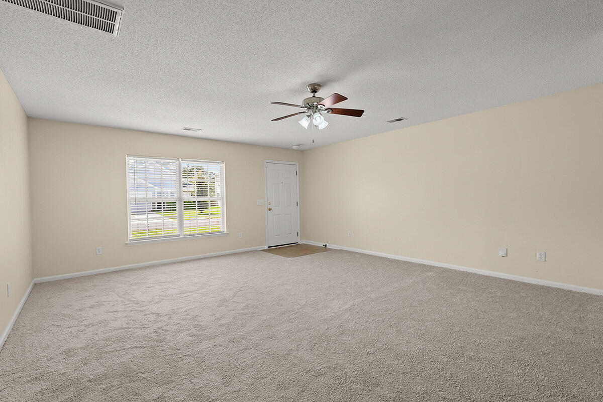 1147 Deerberry Road Hanahan, SC 29410 - Photo 7 of 33 7