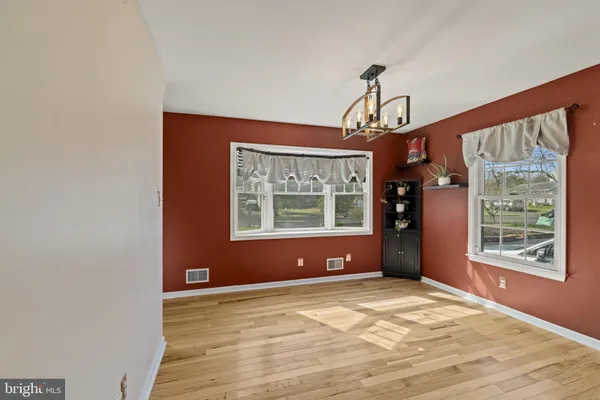 $499,900 | 329 Maple Road, Mount Laurel, NJ 08054
