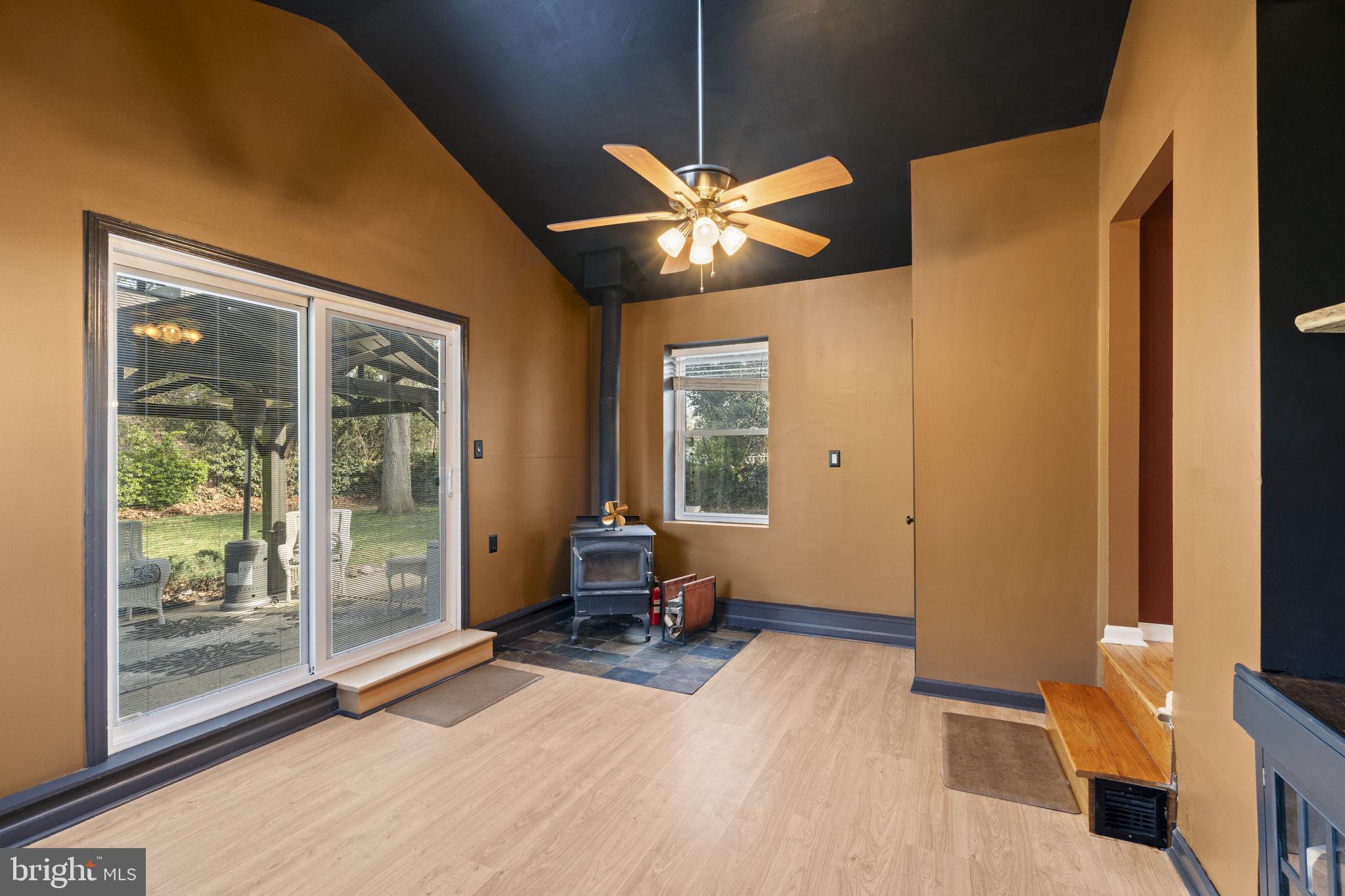 329 Maple Road Mount Laurel, NJ 08054 - Photo 18 of 38