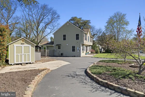 $499,900 | 329 Maple Road, Mount Laurel, NJ 08054