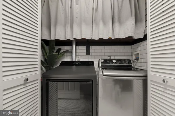 $499,900 | 329 Maple Road, Mount Laurel, NJ 08054