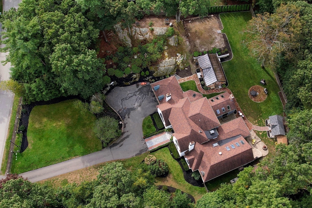 4 Pinecrest Road Hingham, MA 02043 - Photo 34 of 37 Gallery Image 34