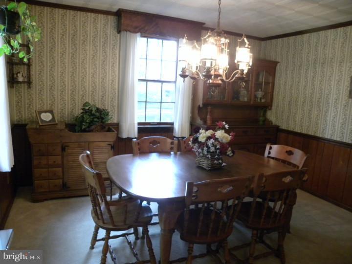 268 Rambling Way Springfield, PA 19064 - Photo 4 of 18 Dining Room