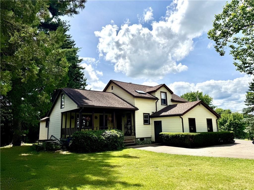 268 Holyoke Road Butler, PA 16001 - Photo 3 of 43