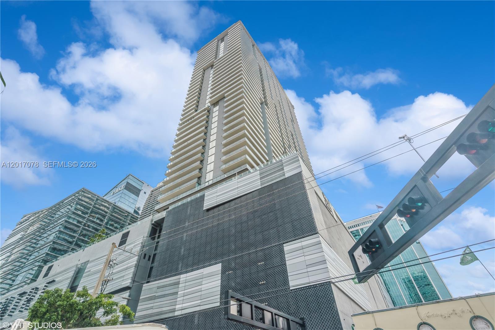 88 Southwest 7th Street, Unit 2508 Miami, FL 33130 - Photo 1 of 18 a view of a building