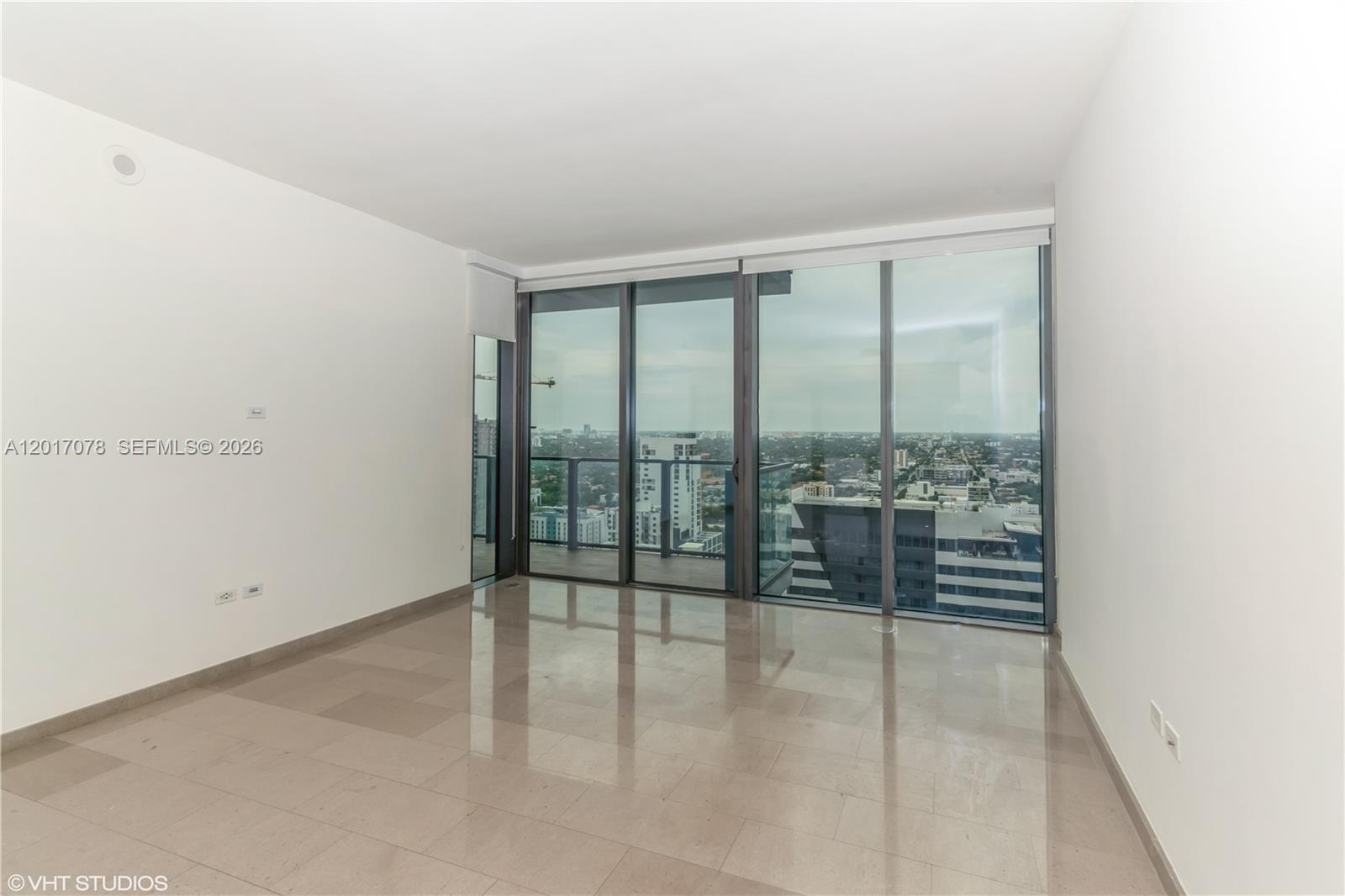 88 Southwest 7th Street, Unit 2508 Miami, FL 33130 - Photo 5 of 18