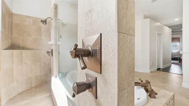 $1,099,000 | 107 Falling Water Drive, Brandon, FL 33511