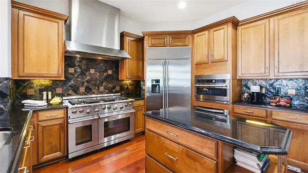 $1,075,000 | 107 Falling Water Drive, Brandon, FL 33511